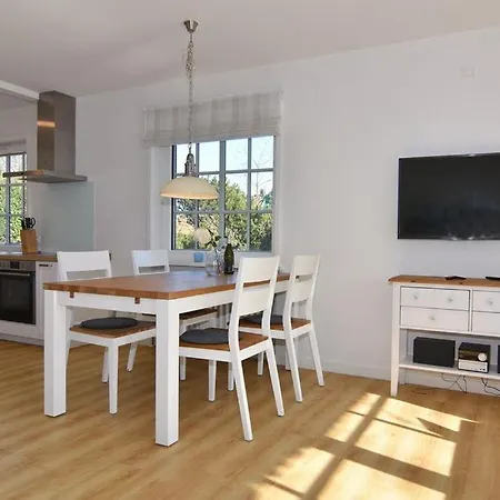 Fiete Holiday home *